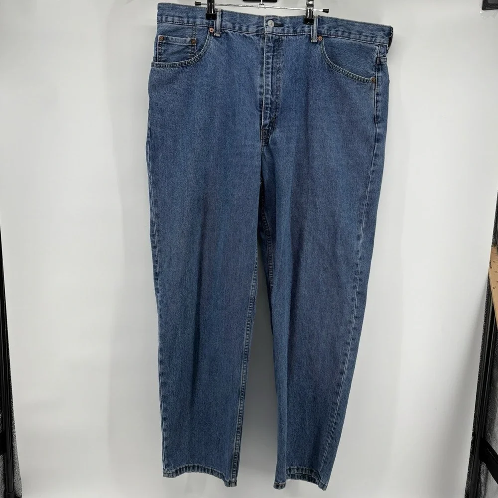 Levi's 550 Jeans Men's 42x32 (Fits 40x31) Blue Denim Relaxed Fit‎